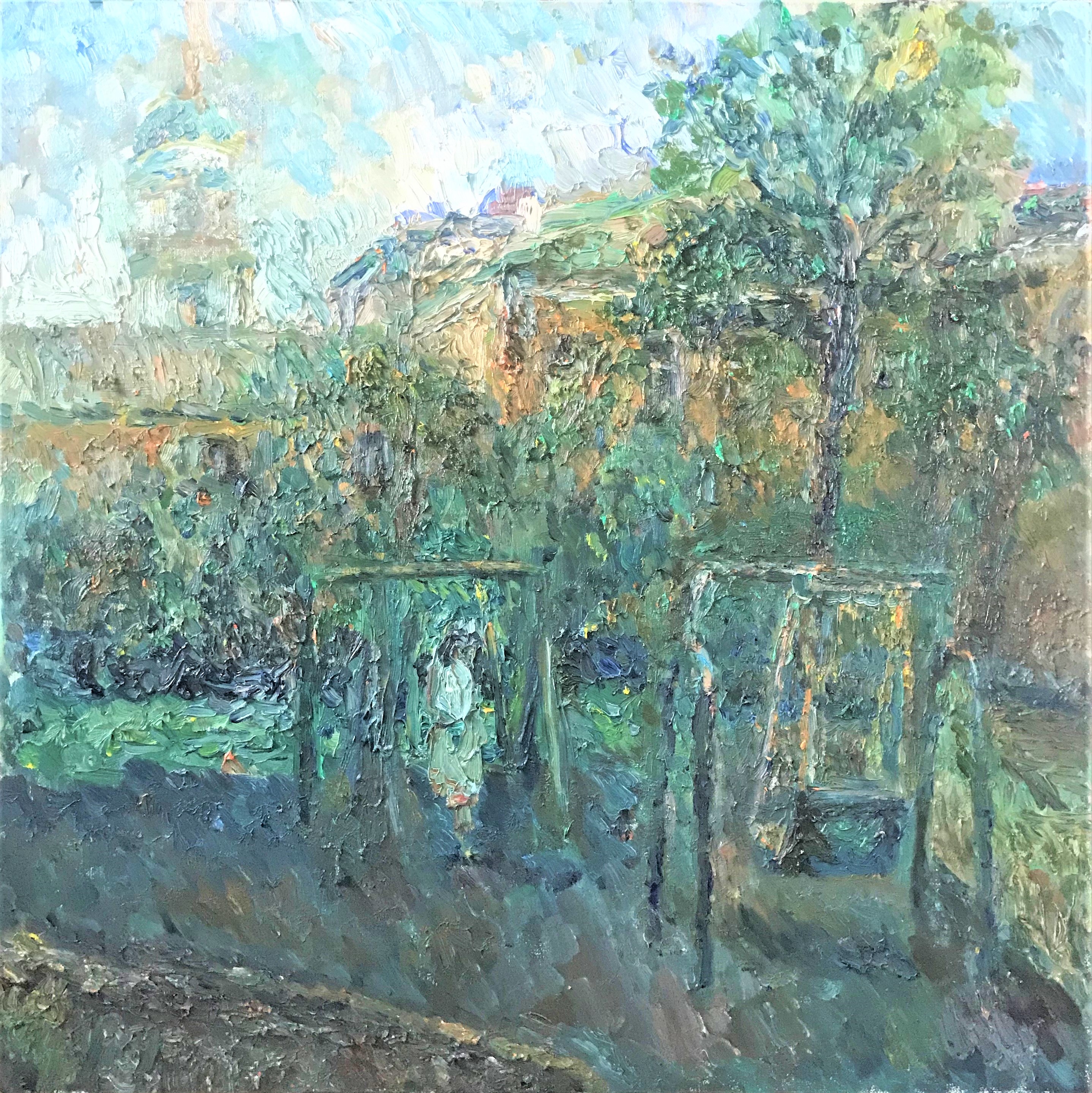 Московский дворик с качелями, улица Солженицына