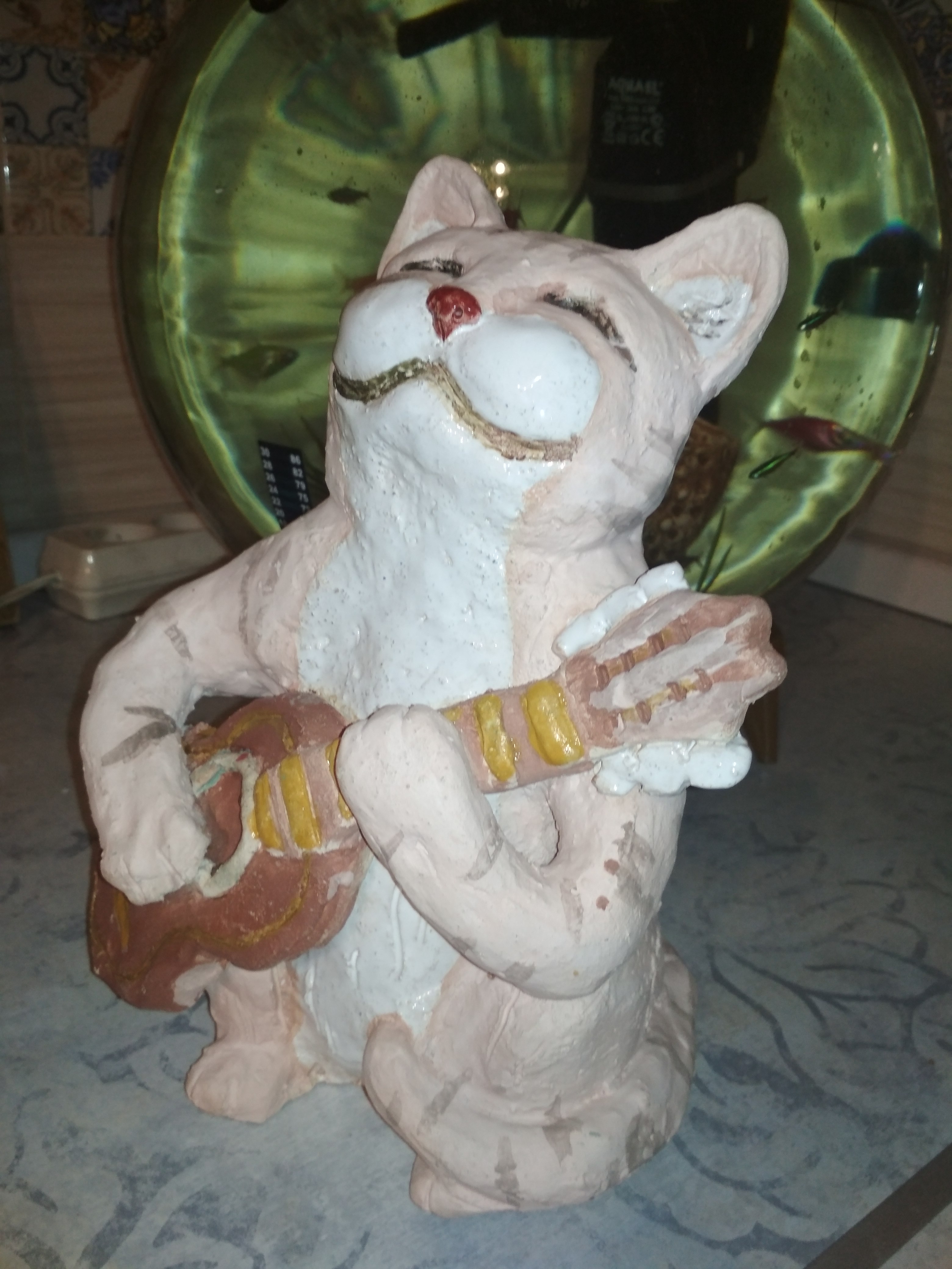 Кот, который умеет петь